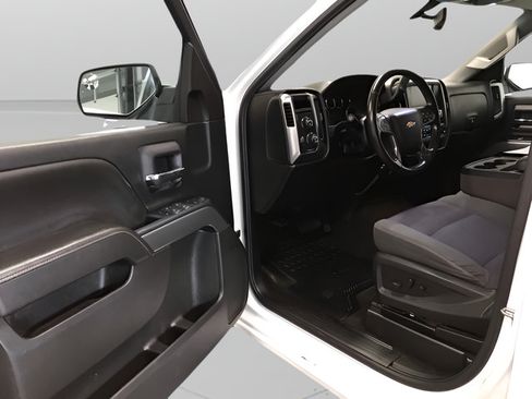 Used 2018 Chevrolet Silverado 1500 LT w/ All Star Edition AWD/4WD image 7