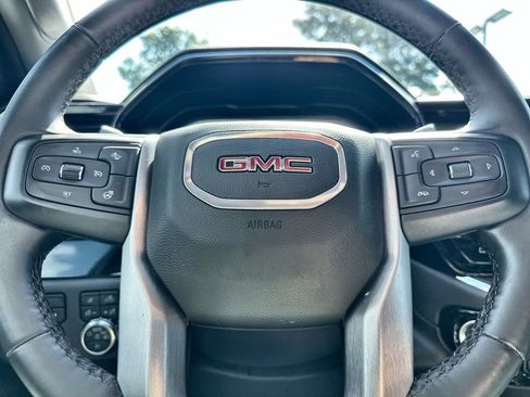Certified 2024 GMC Sierra 1500 SLT AWD/4WD image 33