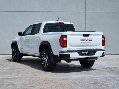 Used 2024 GMC Canyon AT4 w/ Canyon Safety Plus Package AWD/4WD image 6