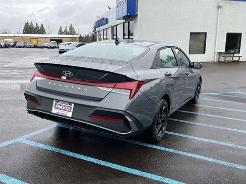 New 2026 Hyundai Elantra Sport FWD image 5