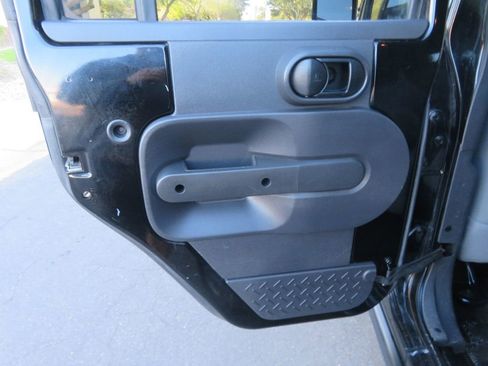 Used 2009 Jeep Wrangler Unlimited Rubicon w/ Dual Top Group image 20