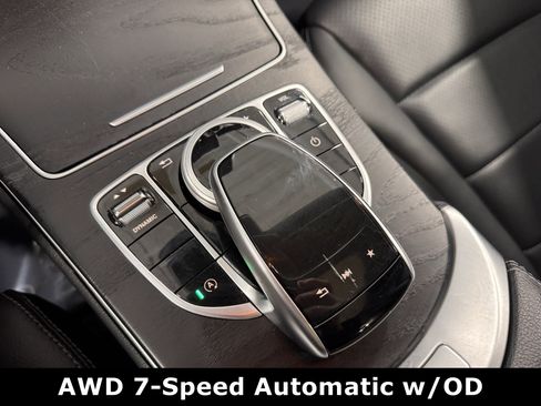 Used 2017 Mercedes-Benz C 300 4MATIC Sedan image 9