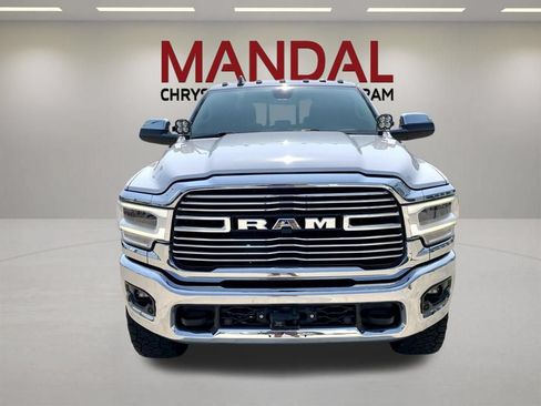 Used 2020 RAM 2500 Laramie AWD/4WD image 2