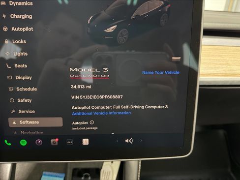 Used 2023 Tesla Model 3 Performance image 25