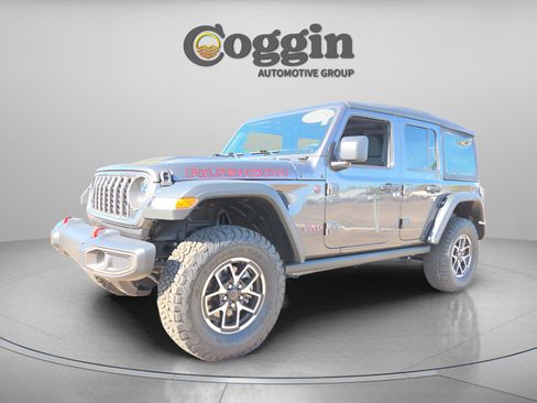 Used 2025 Jeep Wrangler Unlimited Rubicon w/ Technology Group image 1