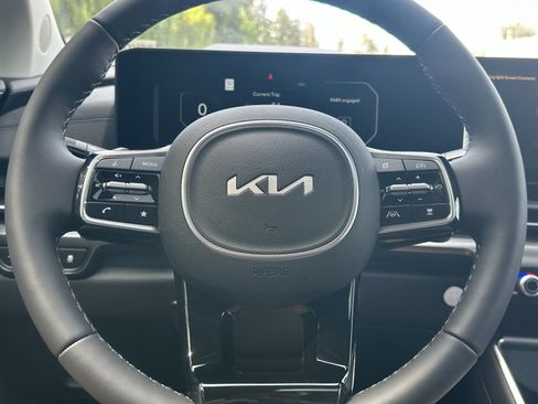 New 2026 Kia Carnival SX Prestige image 25