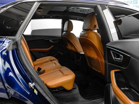 Used 2022 Audi Q8 Premium Plus w/ Premium Plus Package AWD/4WD image 52