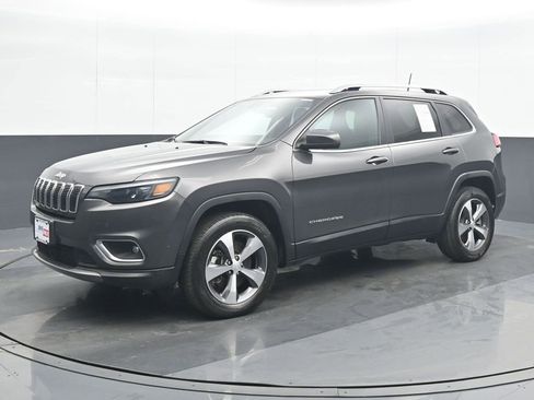 Used 2021 Jeep Cherokee Limited AWD/4WD image 2