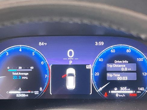 Used 2023 Toyota Highlander FWD image 15