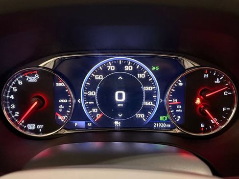 Used 2022 GMC Acadia Denali w/ Denali Ultimate Package image 18