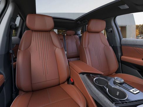 New 2026 Cadillac Optiq Luxury 2 image 16