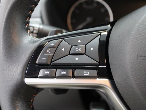 Used 2024 Nissan Altima 2.5 SR image 32