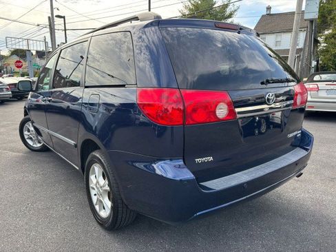 Used 2006 Toyota Sienna XLE Limited image 3