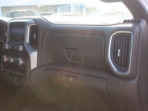 Used 2021 GMC Sierra 1500 SLE w/ X31 Off-Road Package AWD/4WD image 35