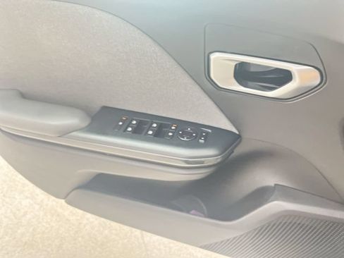 Used 2025 Kia K4 EX FWD image 13