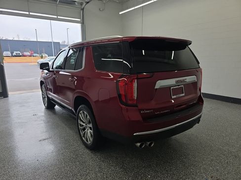 Used 2023 GMC Yukon Denali image 3