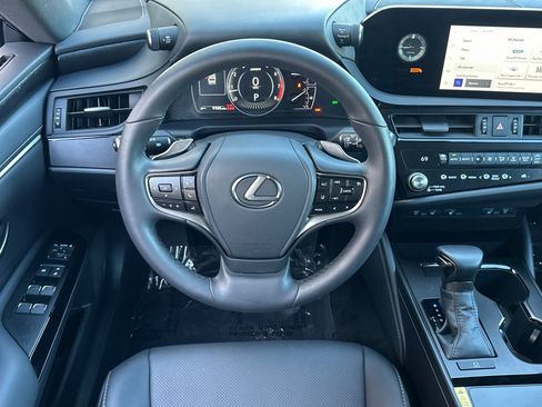 Certified 2025 Lexus ES 350 w/ Premium Package FWD image 27