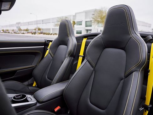 Used 2025 Porsche 911 Turbo S image 43