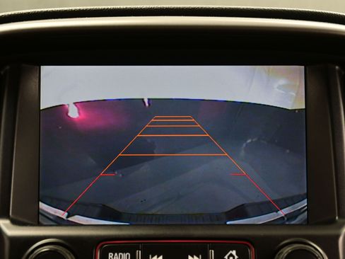 Used 2015 GMC Canyon SLE w/ All-Terrain Package image 17