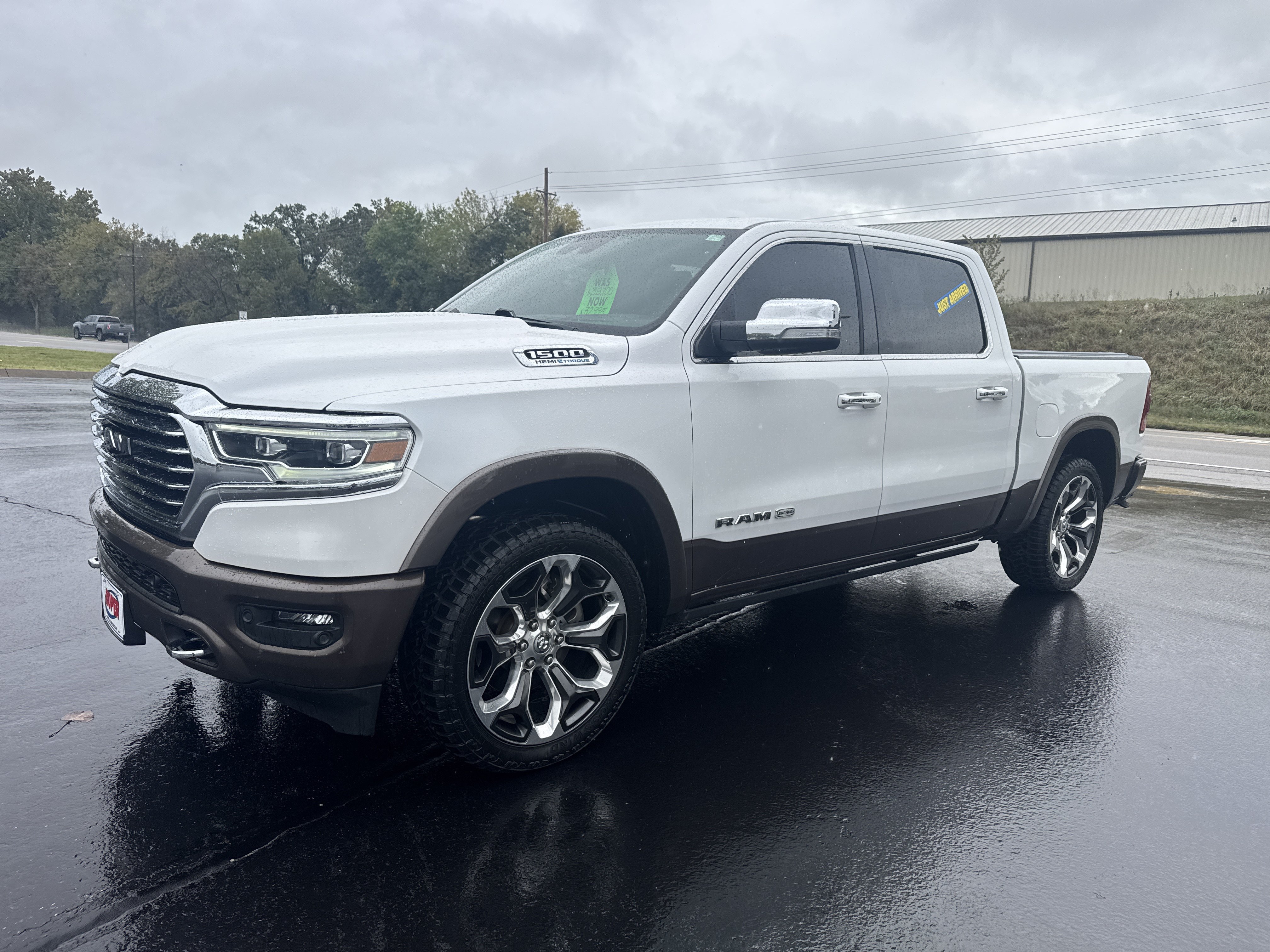 Used 2021 RAM 1500 Limited AWD/4WD image 2