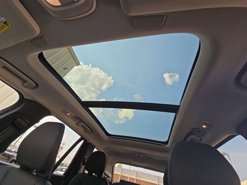 Used 2023 Volvo XC90 B6 Plus w/ Protection Package Premier image 35