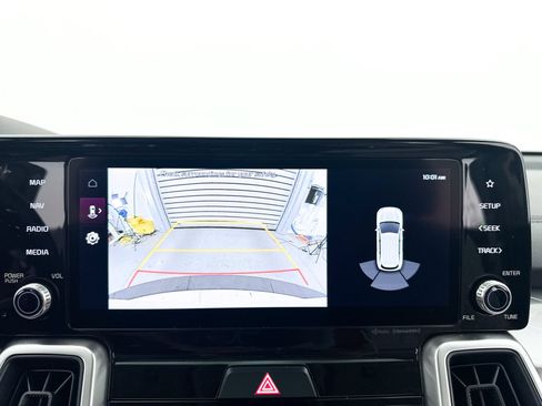 Used 2023 Kia Sorento S w/ Panoramic Sunroof Package FWD image 12