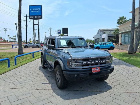 Used 2023 Ford Bronco Big Bend AWD/4WD image 1