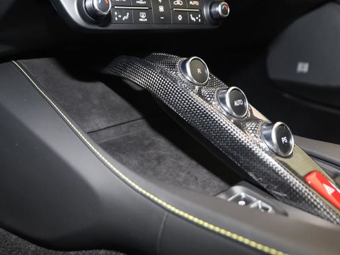 Used 2022 Ferrari Portofino M RWD image 48