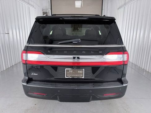 Used 2020 Lincoln Navigator Black Label w/ Cargo Convenience Package AWD/4WD image 7