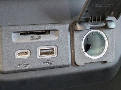 Used 2020 Chevrolet Silverado 1500 LT w/ All-Star Edition image 23