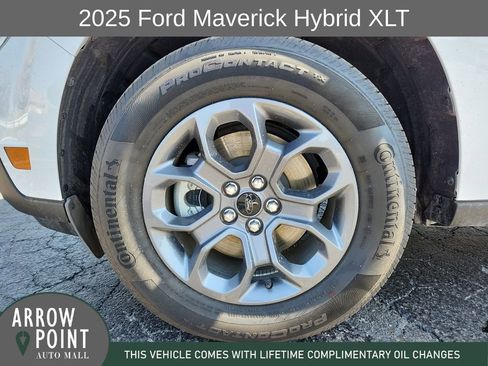 Used 2025 Ford Maverick XLT image 16