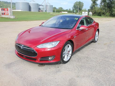 Used 2015 Tesla Model S P85D AWD/4WD image 1