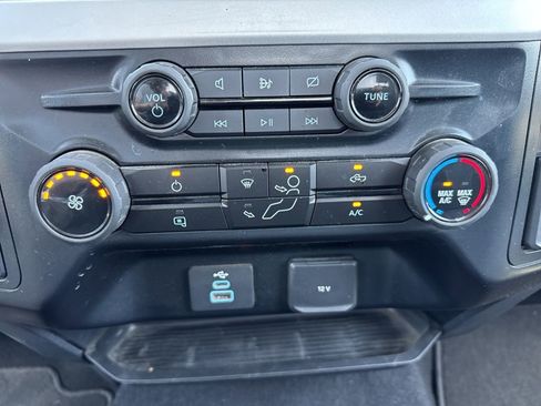 Used 2024 Ford F350 XLT AWD/4WD image 12