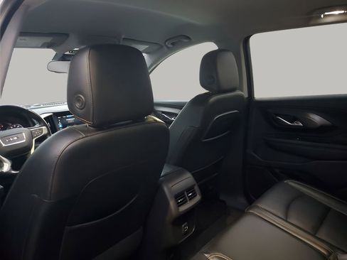 Used 2021 GMC Terrain SLT image 18