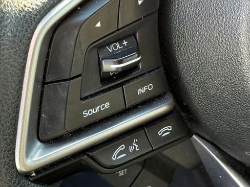 Used 2017 Subaru Impreza 2.0i Premium image 13