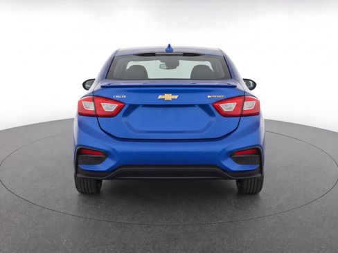 Used 2017 Chevrolet Cruze Premier w/ RS Package FWD image 4