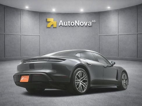 Used 2022 Porsche Taycan 4S image 53