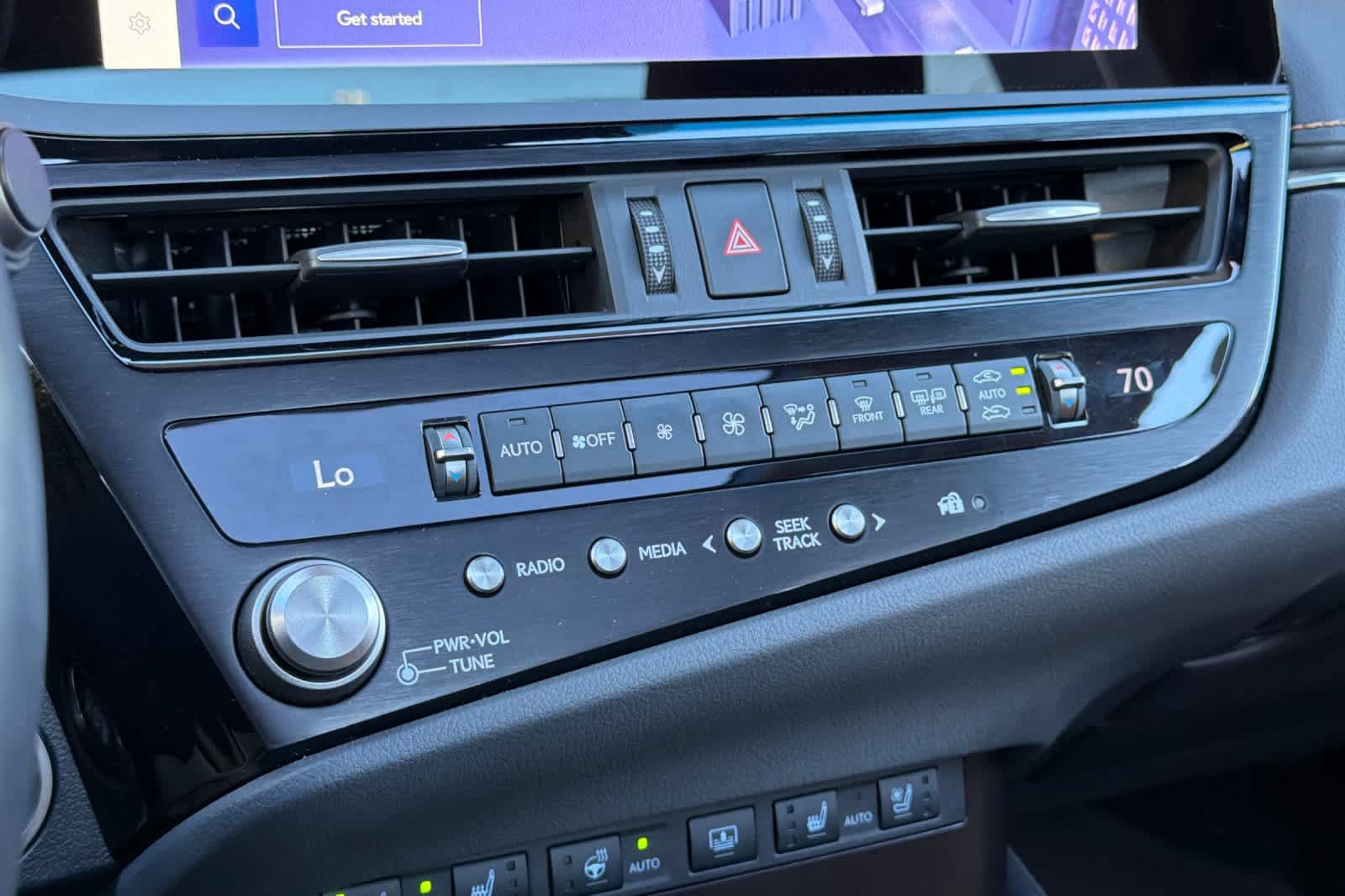 Used 2024 Lexus ES 350 w/ Accessory Package (Z2) FWD image 21