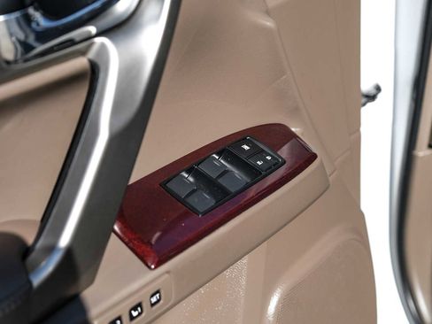 Used 2018 Lexus GX 460 Premium AWD/4WD image 44