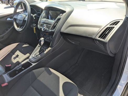 Used 2018 Ford Focus SEL FWD image 26
