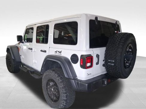 Used 2023 Jeep Wrangler Unlimited Rubicon w/ Xtreme 35 Tire Package AWD/4WD image 8