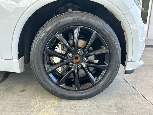 Used 2017 Dodge Durango GT w/ Nav & Power Liftgate Group RWD image 21