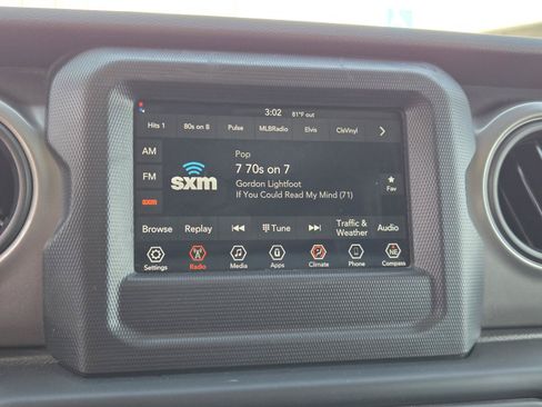 Used 2023 Jeep Wrangler Unlimited Sport AWD/4WD image 9