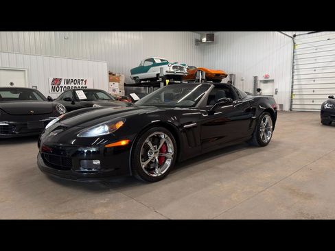 Used 2013 Chevrolet Corvette Grand Sport w/ 2LT Preferred Equipment Group RWD image 1