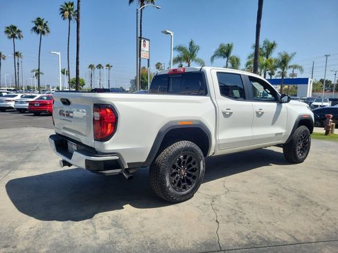 Used 2026 GMC Canyon Elevation w/ Convenience Package RWD image 4