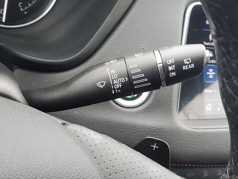 Certified 2023 Cadillac XT4 Sport AWD/4WD image 18