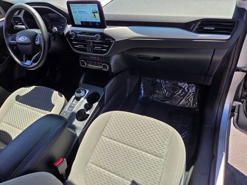 Certified 2022 Ford Escape SE w/ Convenience Package FWD image 16