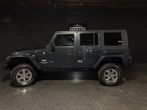 Used 2007 Jeep Wrangler Unlimited Sahara AWD/4WD image 3