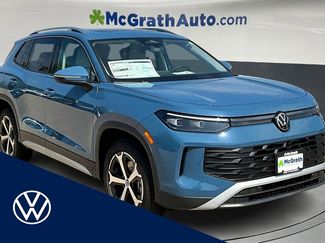 New 2025 Volkswagen Tiguan SE video 1