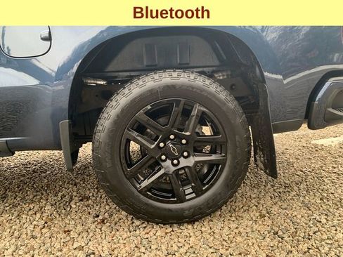 Certified 2022 Chevrolet Silverado 1500 Custom w/ LPO, Dark Essentials Package AWD/4WD image 11